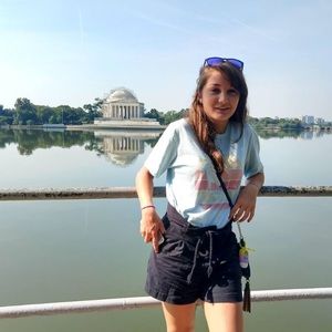 Meet your Posher, Victoria